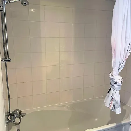 [rêve Rose] équipé, Wifi, Vue Appartement *