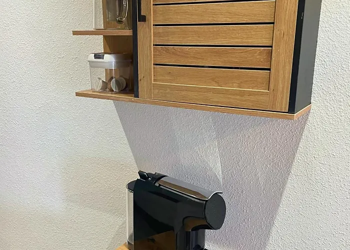 Reve Rose Equipe, Wifi, Vue Λούρδη